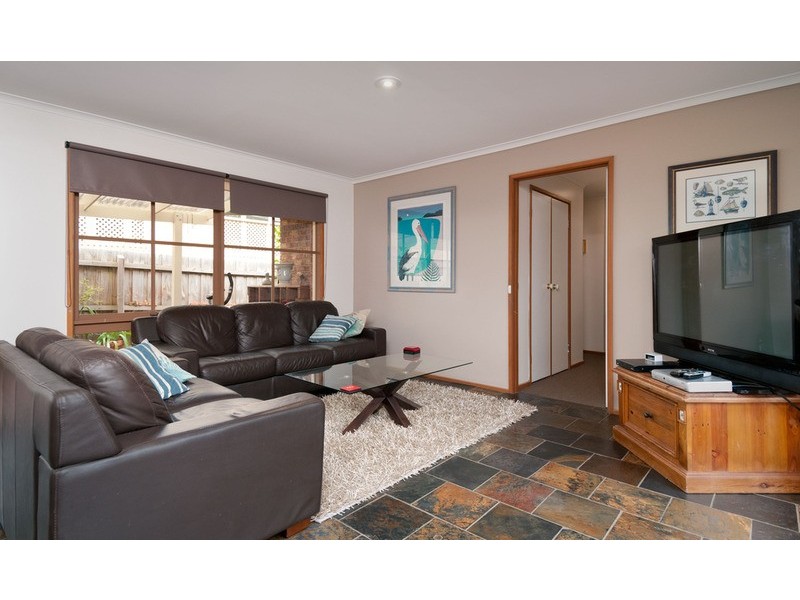 6 Plumtree Rise, Croydon Hills VIC 3136