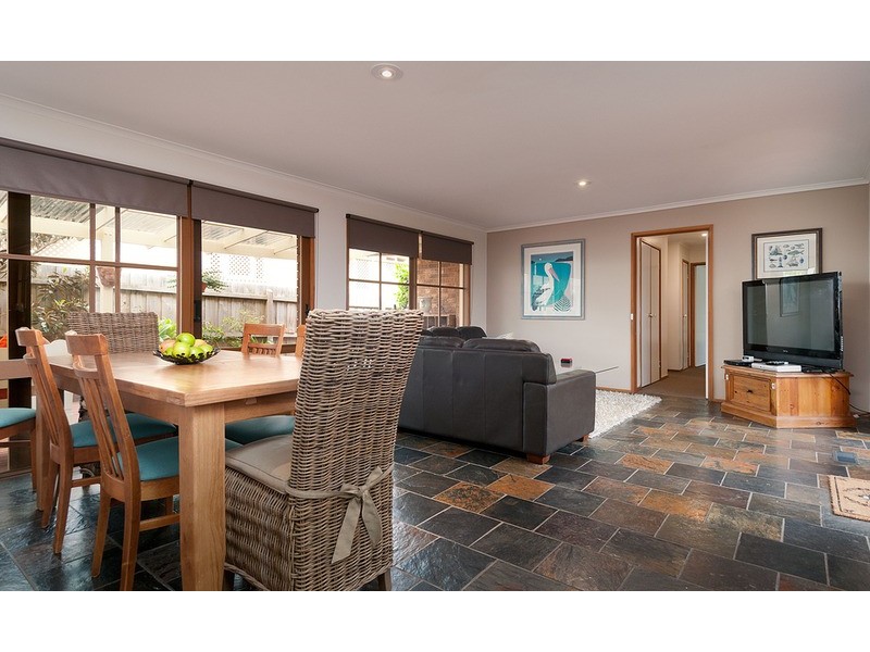 6 Plumtree Rise, Croydon Hills VIC 3136