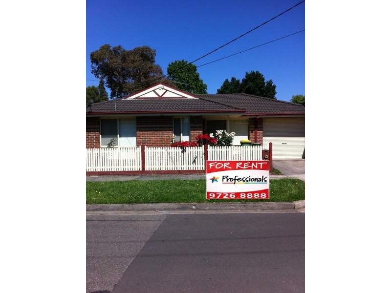 15 Kathy Court, Mooroolbark VIC 3138