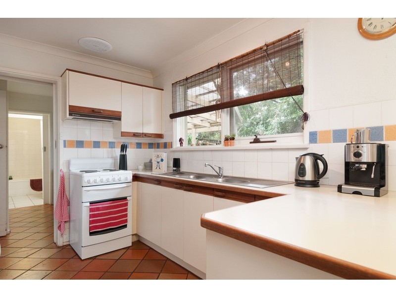 2/27 Humber Road, Croydon North VIC 3136