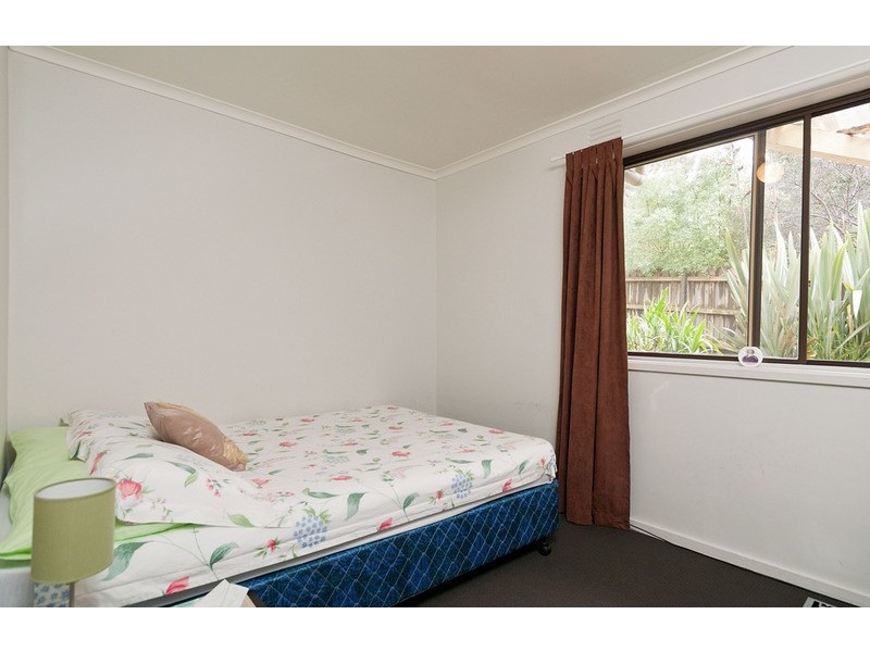 2/27 Humber Road, Croydon North VIC 3136