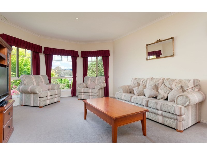 17 Yarra Valley Boulevard, Chirnside Park VIC 3116