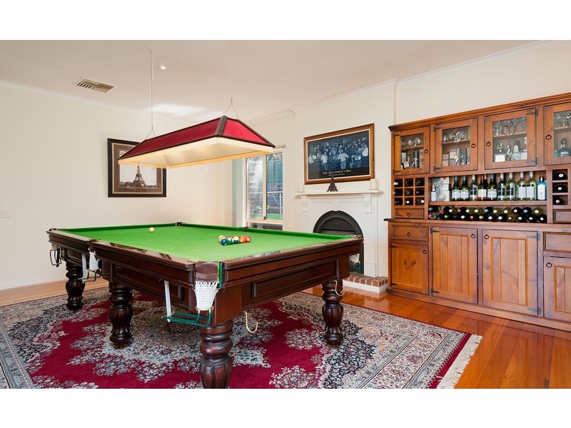 17 Yarra Valley Boulevard, Chirnside Park VIC 3116