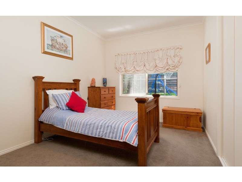 17 Yarra Valley Boulevard, Chirnside Park VIC 3116