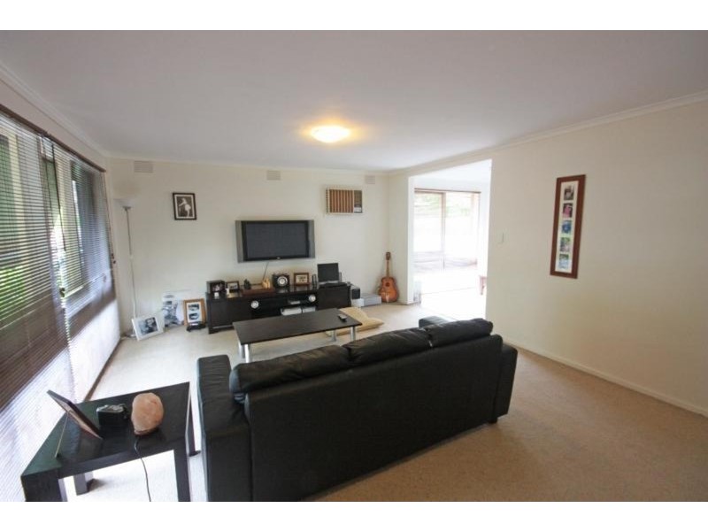 99 Allambanan  Drive, Bayswater North VIC 3153