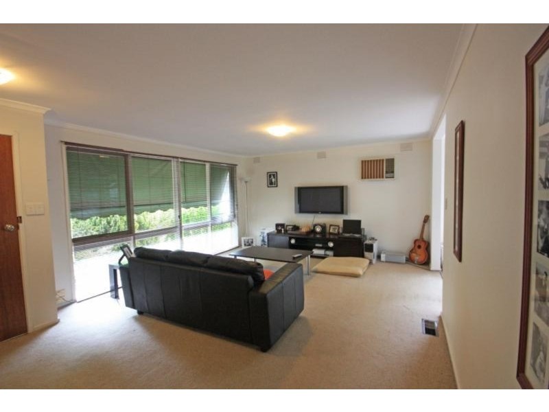 99 Allambanan  Drive, Bayswater North VIC 3153