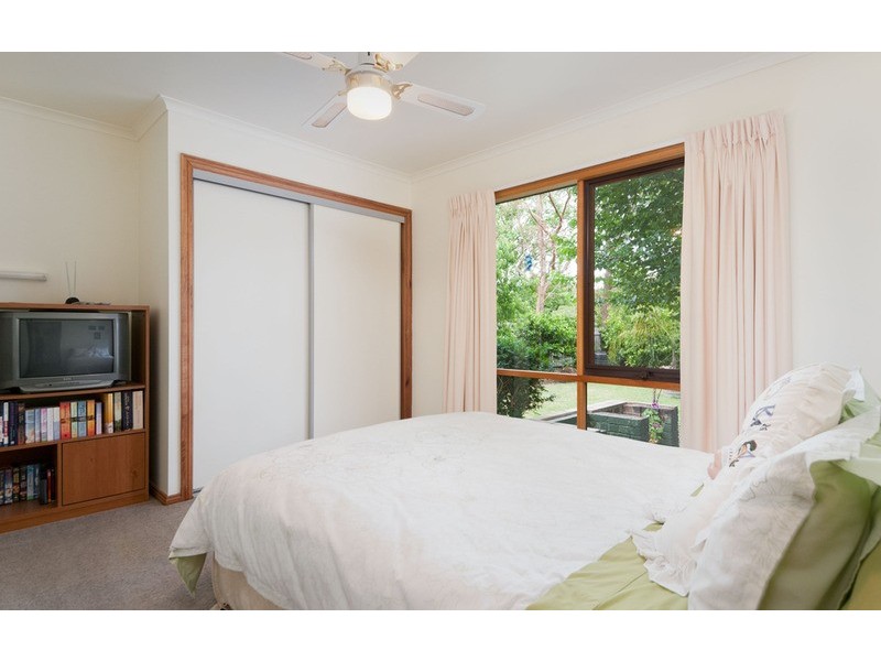 5 Amelia Court, Kilsyth VIC 3137