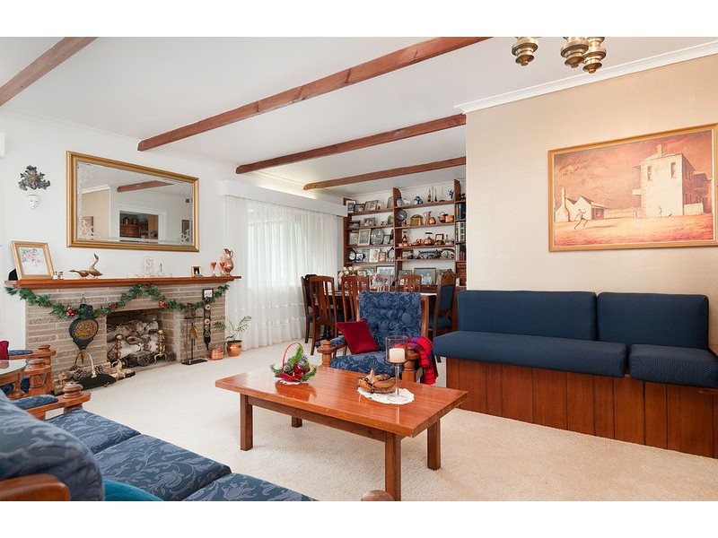 29 Lee Ann Crescent, Croydon VIC 3136