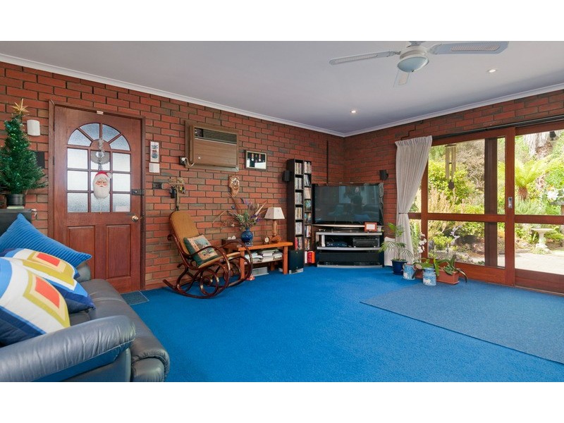 29 Lee Ann Crescent, Croydon VIC 3136