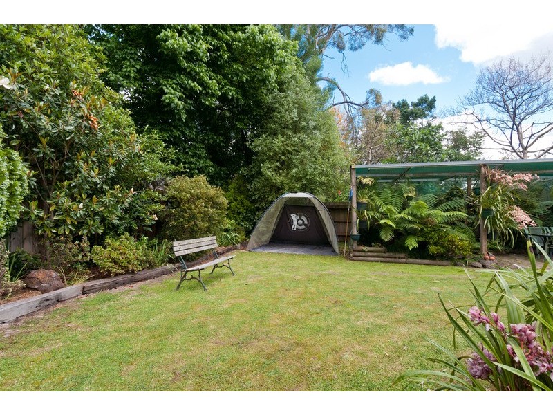 29 Lee Ann Crescent, Croydon VIC 3136