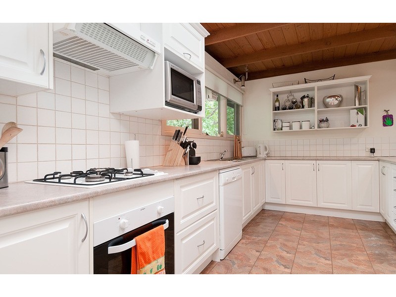 17 Willow Court, Kilsyth VIC 3137