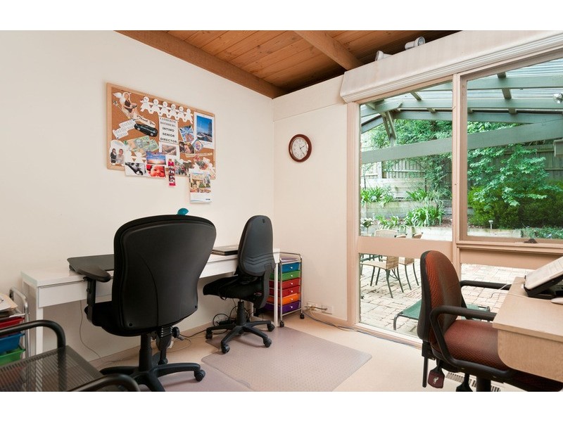 17 Willow Court, Kilsyth VIC 3137