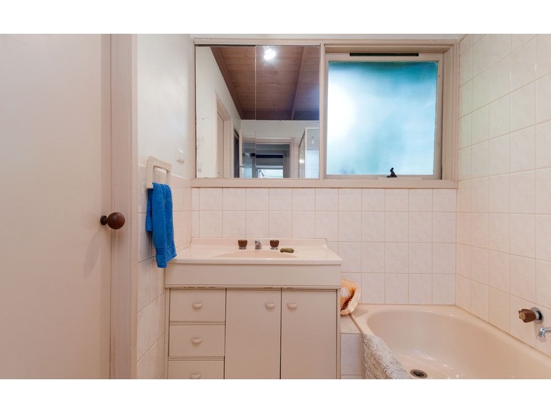 17 Willow Court, Kilsyth VIC 3137