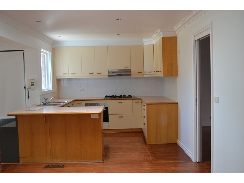 15 Selina Avenue, Mooroolbark VIC 3138