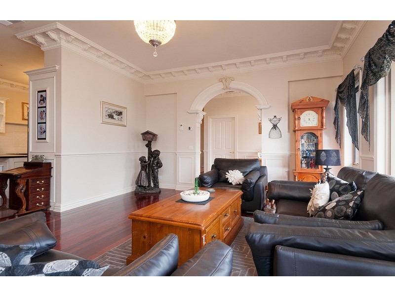 18 Sirocco Court, Wandin North VIC 3139