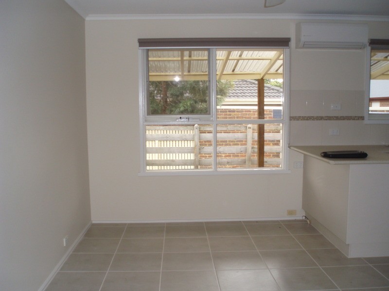 1/59 Dryden Concourse, Mooroolbark VIC 3138