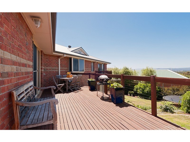 4 Pinnacle Rise, Lilydale VIC 3140