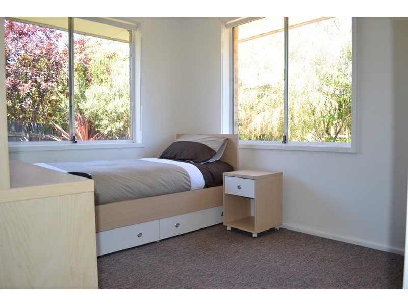 6 Wimbledon  Court, Mooroolbark VIC 3138