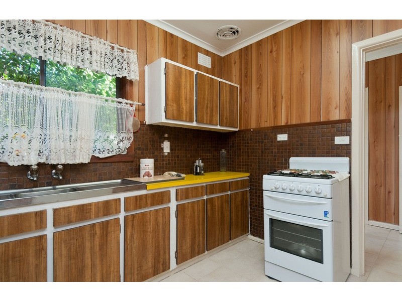 19 Diane Crescent, Mooroolbark VIC 3138