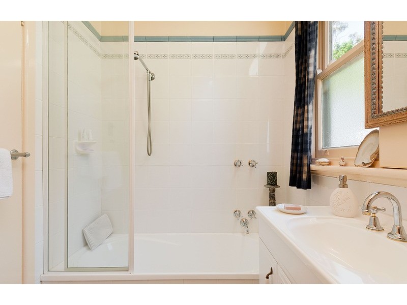 18-20 Yeaman Road, Montrose VIC 3765