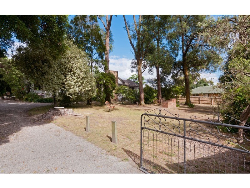 18-20 Yeaman Road, Montrose VIC 3765