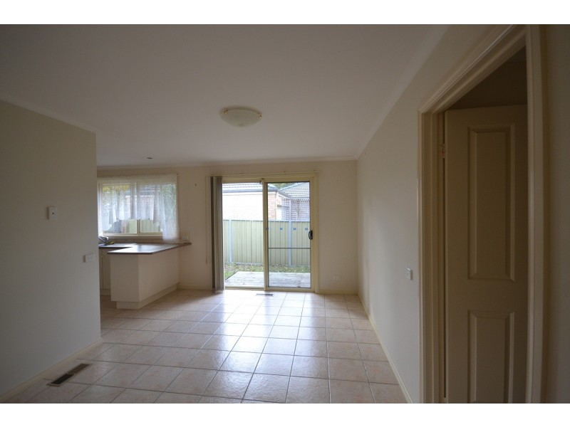 3/12 Railway Crescent, Croydon VIC 3136