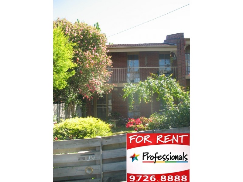 29 Marlow Street, Mooroolbark VIC 3138