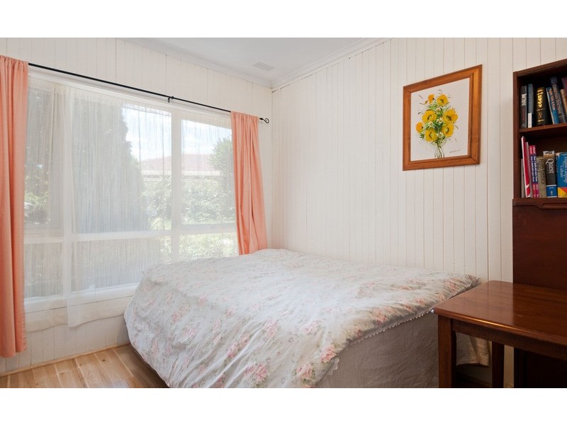 2/96 Sherlock Road, Mooroolbark VIC 3138