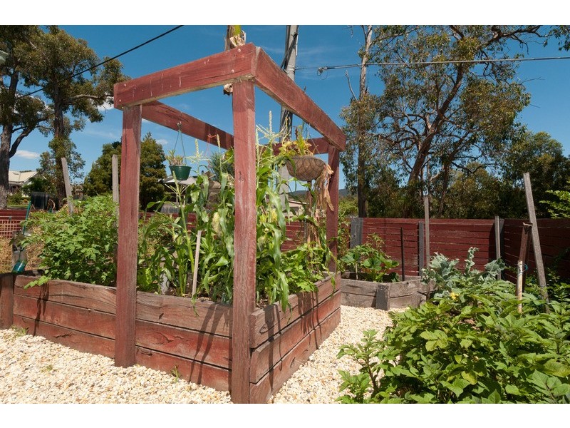 13 Green Street, Mooroolbark VIC 3138