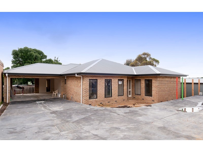 15a Balmoral Street, Kilsyth VIC 3137