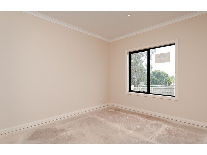 15a Balmoral Street, Kilsyth VIC 3137