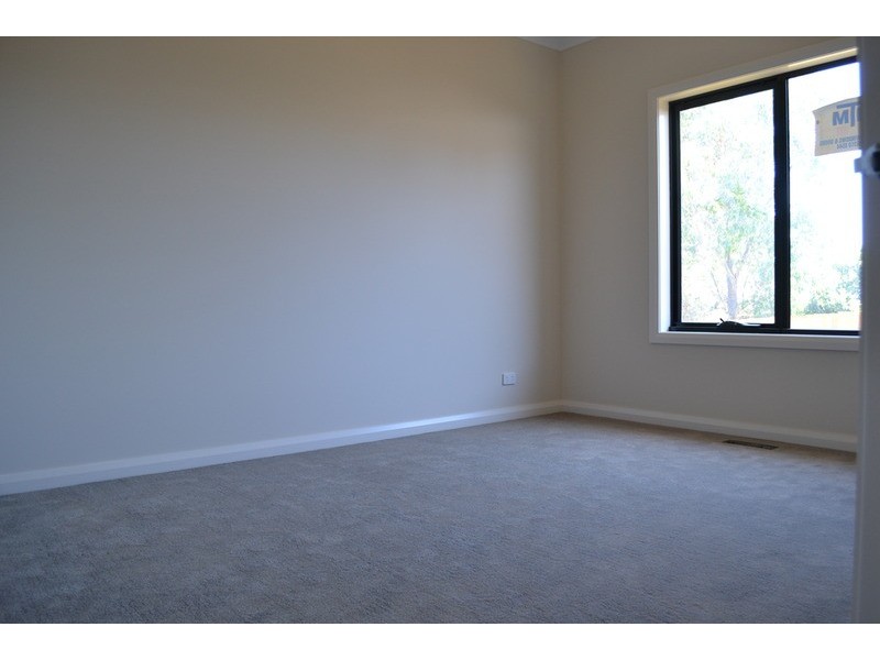 15a Balmoral Street, Kilsyth VIC 3137