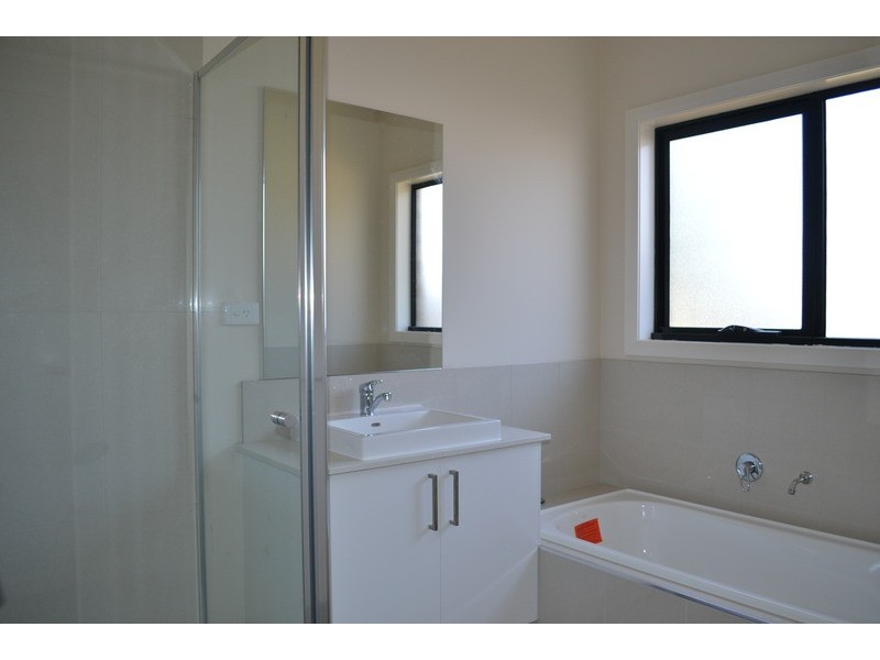 15a Balmoral Street, Kilsyth VIC 3137