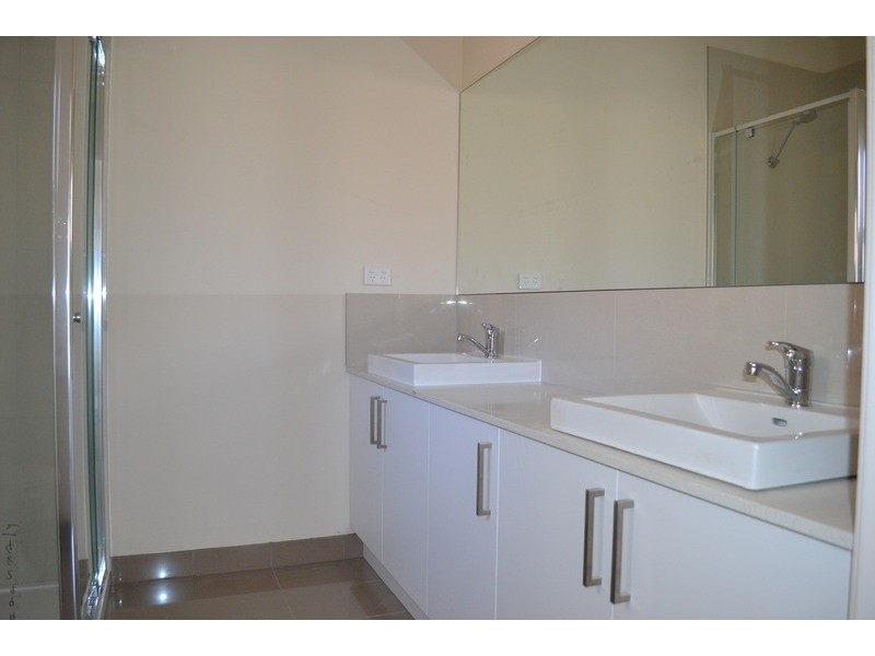 15a Balmoral Street, Kilsyth VIC 3137