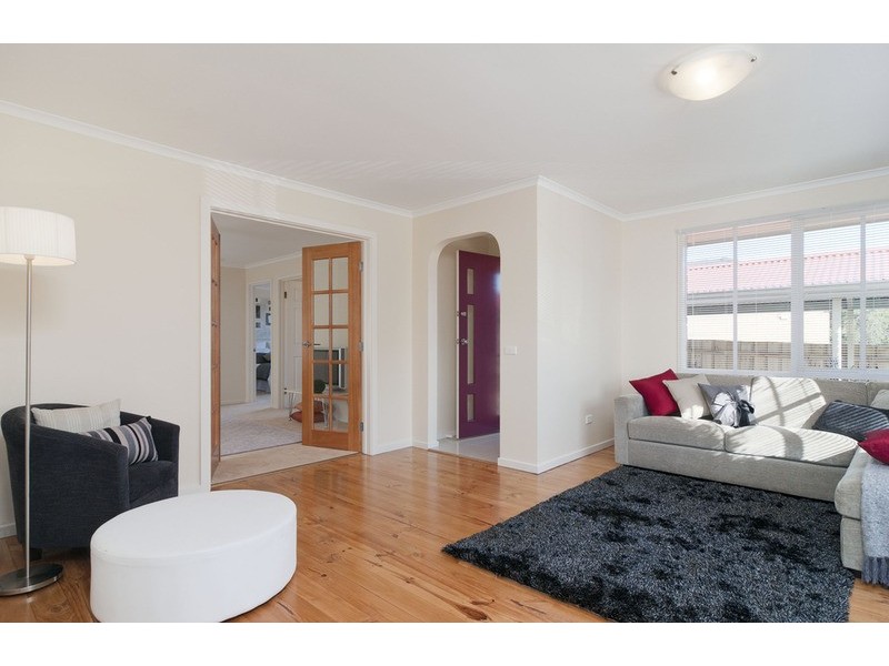 1/50 Kimberley Drive, Chirnside Park VIC 3116