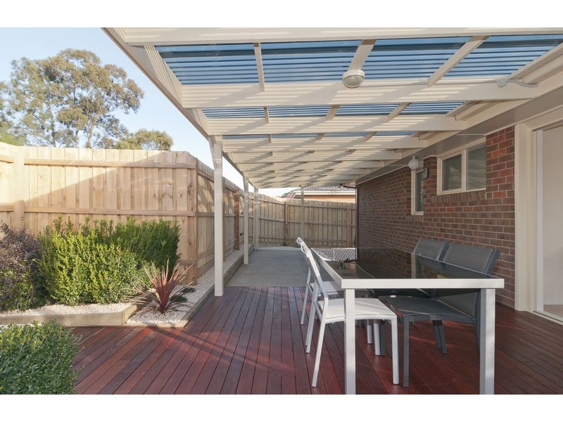 1/50 Kimberley Drive, Chirnside Park VIC 3116