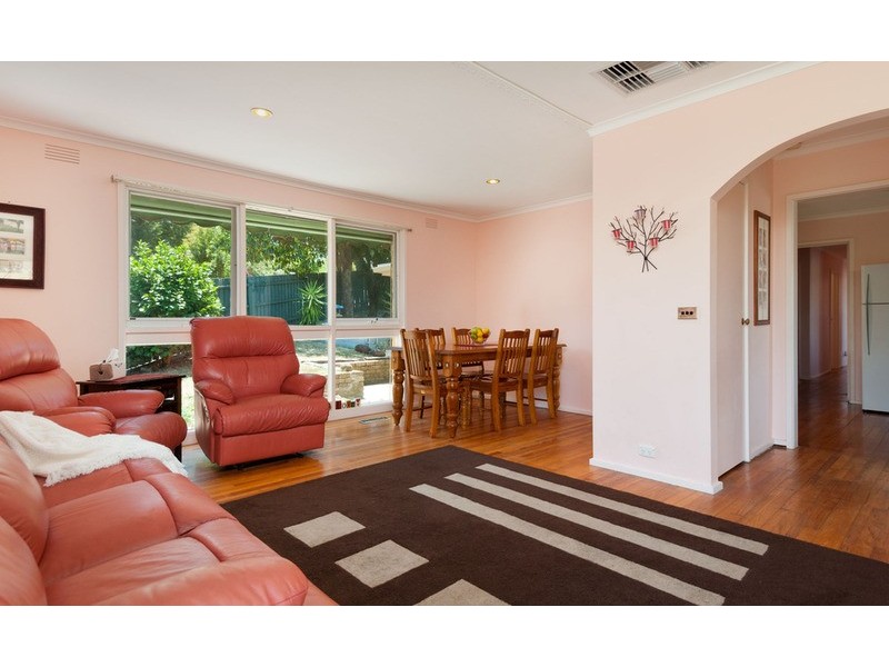 13 Alawara Drive, Mooroolbark VIC 3138