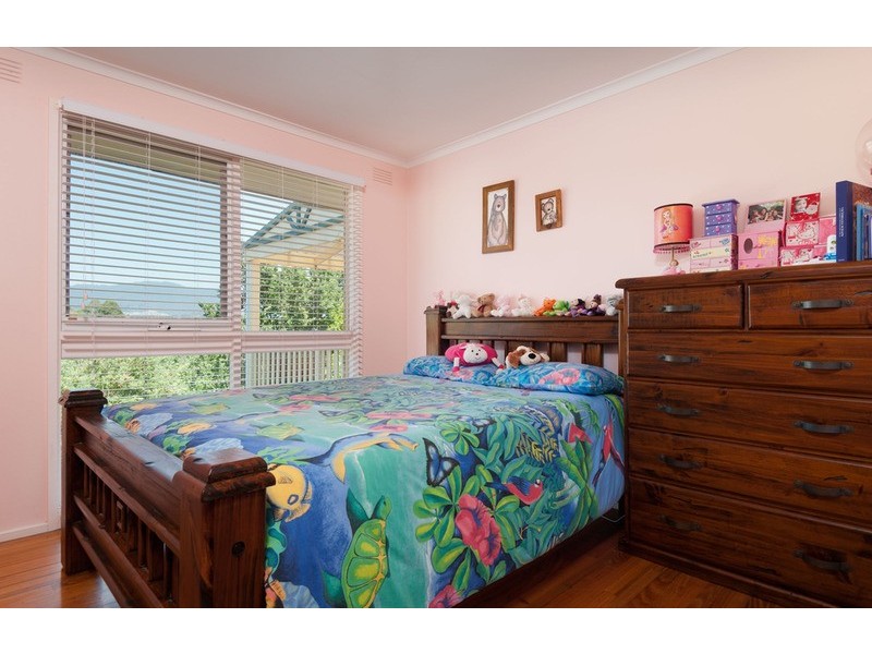 13 Alawara Drive, Mooroolbark VIC 3138