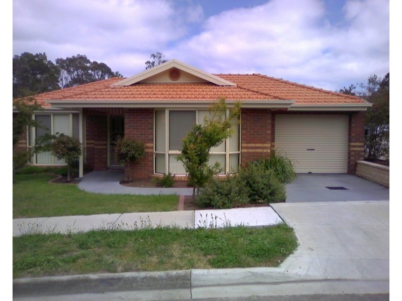 1/6 Devenish Avenue, Montrose VIC 3765