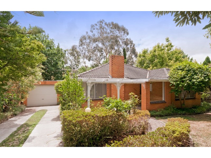 329 Hull Road, Mooroolbark VIC 3138