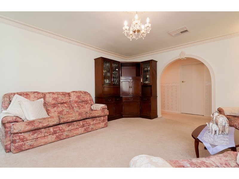 329 Hull Road, Mooroolbark VIC 3138