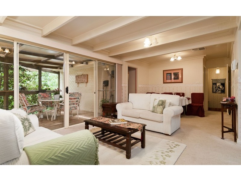 329 Hull Road, Mooroolbark VIC 3138