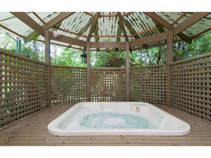 329 Hull Road, Mooroolbark VIC 3138