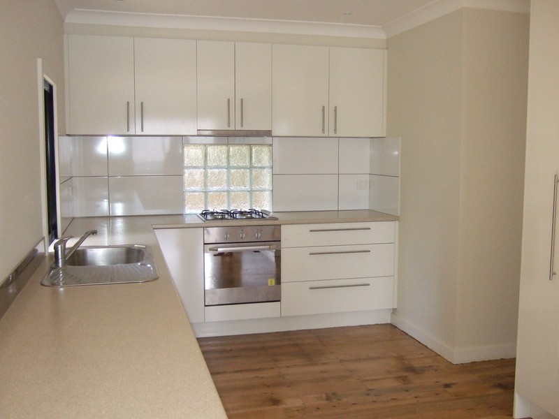 11 Aintree Street, Mooroolbark VIC 3138