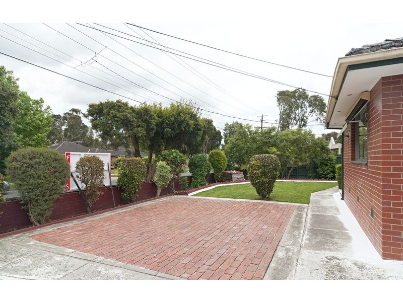 2/88 Carronvale  Road, Mooroolbark VIC 3138