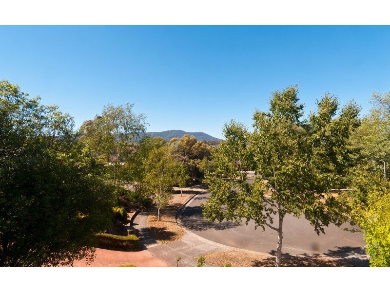 4 Fawkner Court, Mooroolbark VIC 3138