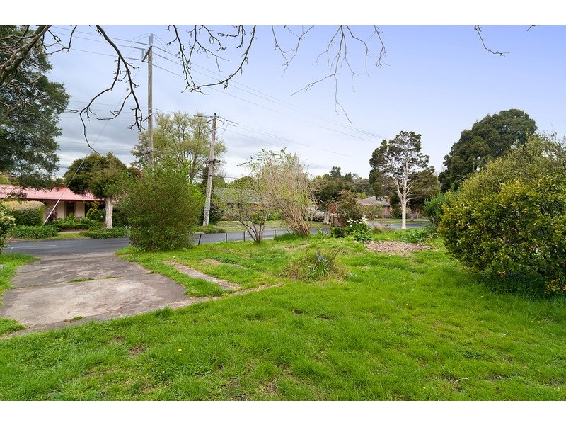 58 Exeter  Road, Croydon North VIC 3136