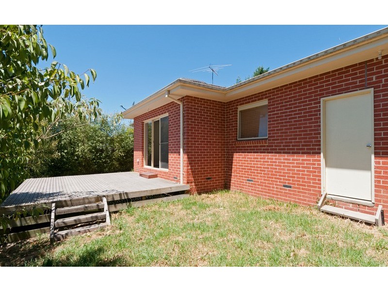 15a Sheldon Avenue, Mooroolbark VIC 3138