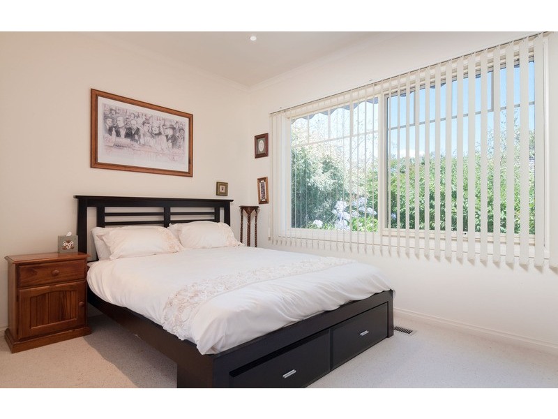 2 McAlice Place, Croydon VIC 3136