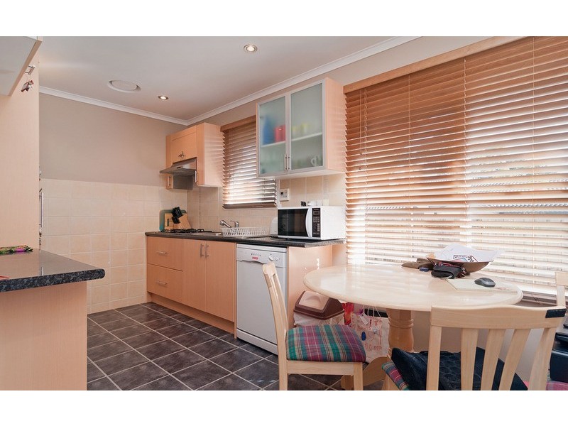 5 Lawson  Road, Mooroolbark VIC 3138